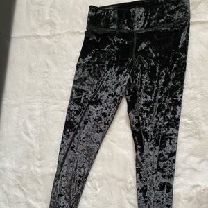 VS Pink black velvet yoga leggings